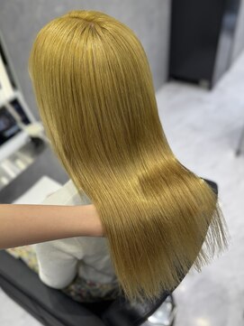 シーエスメイドバイシャチュー 栄店(CS made by SHACHU) イエローカラー