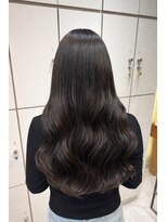 ヴァネッサ(VANESSA)&nbsp;透明感抜群ダブルイルミナカラー艶グレージュ鶴見