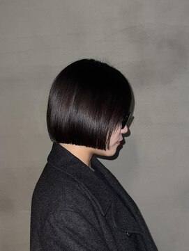 アトリウム (ATRIUM beauty life) ぱっつんボブ