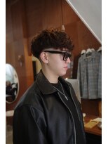 エディ(Edy)&nbsp;メンズパーマスペインカール刈り上げスキンフェード外国人風