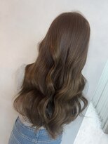 シャルム バイ アローズ 久留米店(CHARM BY AROSE)&nbsp;立体感レイヤー/透明感/オリーブベージュ/イエベさん
