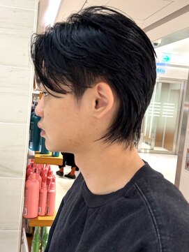 ピークアブー アヴェダ ギンザシックス(PEEK-A-BOO AVEDA GINZASIX) 襟足を残した大人メンズショート