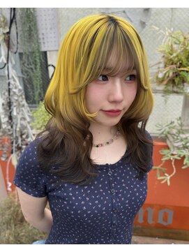 モモ(momo) インナーカラー/イヤリングカラーオレンジ/イエロー/レイヤー