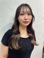 ジジ(GIGI)&nbsp;ロングレイヤー×グレージュ