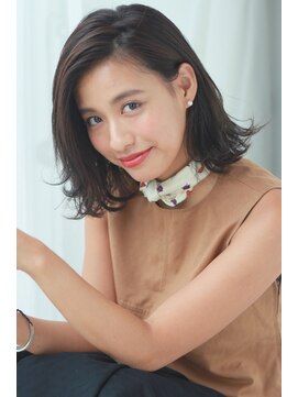 ドアベルヘアリビング(Door Bell hair Living) セミウェットカール×切りっぱなしボブディ