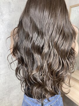 アフィナー(Afinar) 【横浜/Afinar】艶髪☆色気グレーカラー☆