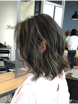 ストゥー(StueW.) ハイライト【倉敷】【岡山】【バレイヤージュ】