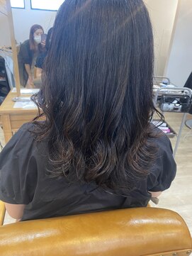 マド ヘア(mado hair) コテ風パーマ