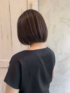 ヴァルゴール はりまや町店(Virgowl) ベージュハイライトボブ