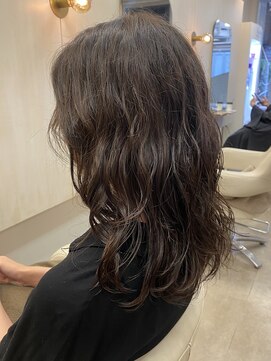 エメ(aimer) 【パーマ】ソフトウェーブ