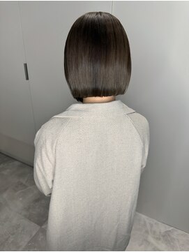 ドルチェ(Dolce) 切りっぱなしボブ/髪質改善/縮毛矯正