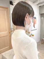 ローレン(LOREN)&nbsp;ミルクティーベージュぷつっとボブケアブリーチ 梅田