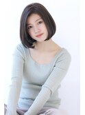 美白カラーアッシュブラックボブ