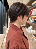 大人女性のハンサムショート/ツヤブラウン