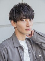 シティ(CITY)&nbsp;小久保styleフェザーパーマフェザーショートグレーエンドカラー