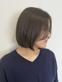 【船橋駅4分】顔回りカットが大事な大人ショート・大人ボブは《altina PRIVATE》にお任せください。