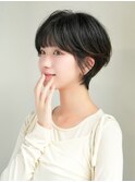 切りっぱなしショート・ボブ/絶壁解消/前髪なし/40代/30代/丸顔