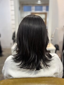 ニューラインギンザ(New-Line 銀座) ★廣中優奈★20代30代レイヤーカット