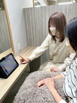 アン フィックス aun fix店の写真/初めての方でもリラックスして過ごせる空間づくりを目指しています。大人女性のための髪質改善サロン