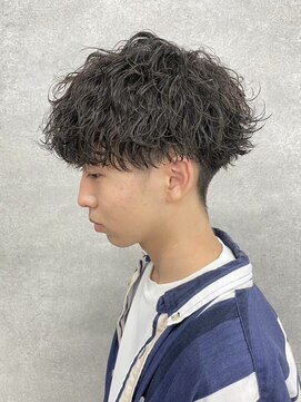 ジーナ 天神(Zina) 波巻きパーマ