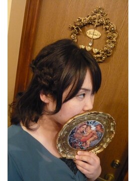 ルーネラパン(LUNELAPIN) クラシカルハーフアップ