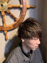 バーバー スタジオ ラフテル(Barber Studio RAFTEL)&nbsp;自然にストレートパーマ フェザーマッシュ  ソフトツーブロック