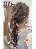 ヘアアレンジ＊ふんわりポニー