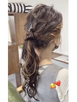 シュクルヘアー(Sucre Hair)&nbsp;ヘアアレンジ＊ふんわりポニー