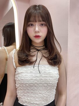 ボタン シブヤ(VOTAN SHIBUYA) ベージュ/韓国ヘア/渋谷/レイヤー/顔まわり/前髪