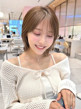 トイロ 武蔵小杉(Toiro) 大人可愛い20代30代40代レイヤー切りっぱなしボブミディアム