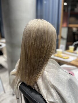 リーオオサカ(Lee Osaka) ハイトーン×Wカラー×東芽生