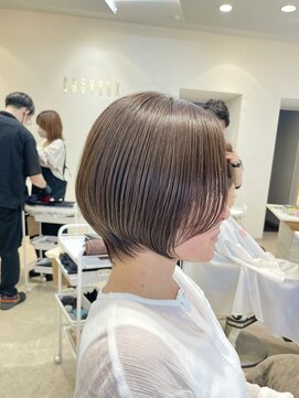 シュヴー 浦安店(CHEVEUX) オリーブグレージュ/ショートボブ/30代/40代/50代