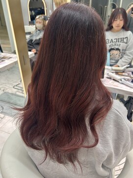 ロンドルピナス 小倉(Lond Lupinus) ミディアムレイヤーカット/似合わせカット/大人ガーリー/20代