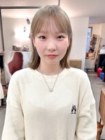 カルテ(QUARTE)&nbsp;ミディアムボブ　耳掛けミディ