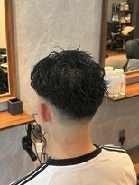ザ クラン バイ ヘッドライト 仙台長町店(THE CLAN by HEADLIGHT) 【クセ活かします】ロースキンフェード/メンズパーマ