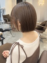ノア(NOA)&nbsp;【NOA】ぷつっとボブ×グレージュストレート｜切りっぱなしボブ