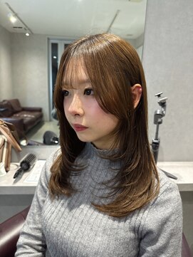 トラップヘアー 韓国風顔まわりレイヤー