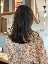 コージー リゾート バイ アンツ 茅ヶ崎駅前店(cozy resort by ANT'S)&nbsp;デザインカラー/レイヤーカット/ウェットヘア/オリーブベージュ