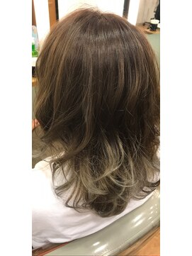 クレア 茅ヶ崎(CREA) アッシュグラデーションカラー