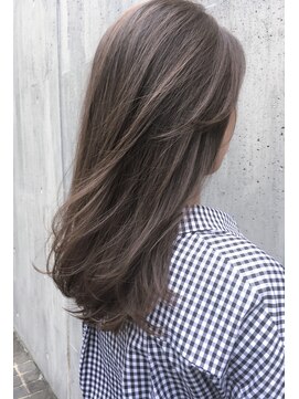 リマ(RIMA) 【RIMA】外国人風☆抜け感ハイライト×重軽ロング