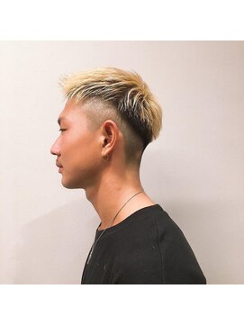 エイル(EIIR) フェードカット