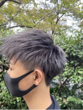 ヘアースパ ノッシュ 博多千代店(Hair Spa Nosh) 束感ショートマッシュ×スモーキーアッシュツーブロック刈り上げ