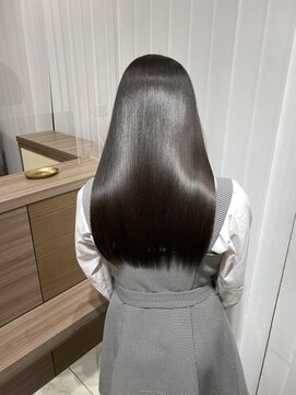 キュア 表参道(CURE) 黒髪/グレージュカラー/ココアベージュ/ヘルシーロング[表参道]