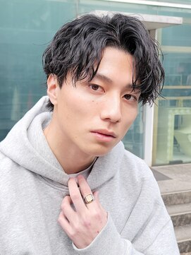 フィフス 原宿(fifth) ツイストスパイラルパーマツーブロックショートレイヤーマッシュ