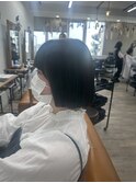 ミニボブ／暗髪