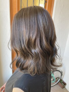 パディントン(Paddington) 肩上で弾む☆セミディースタイル♪サンドベージュで女子力↑