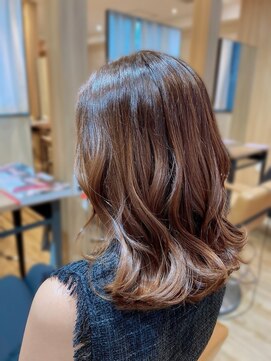 アロマ ヘアー ルーム 新宿店(AROMA hair room) オータムブラウンふんわりミディアム/新宿/新宿西口