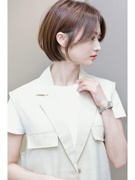 プランツヘアー 大人ショート　ハイライト　博多美容室