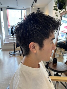 フリー(Free) スパイキーショート【平塚・秦野・二宮・小田原】