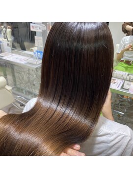 ピヨン 心斎橋(piLLon) 髪質改善/韓国/学割U24/20代/ブリーチ/ハイトーン